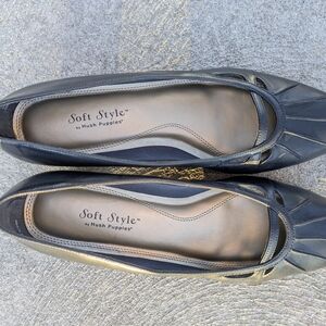 Soft Style Black Loafers